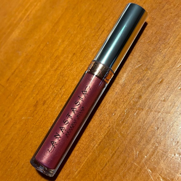 Anastasia Beverly Hills Lip Gloss St. Tropez - Picture 3 of 16